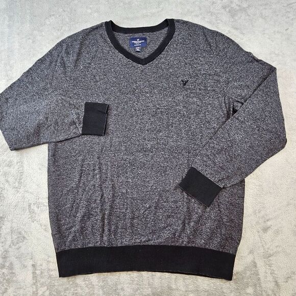 American Eagle V-Neck Sweater Men's‎ XLT Gray Black Soft Pullover Classic Fit - Picture 1 of 8